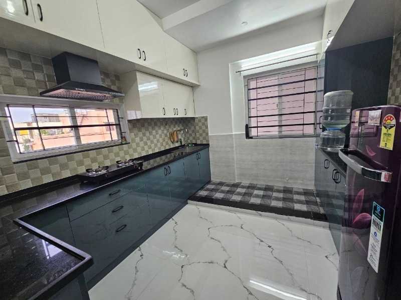 Luxurious 3 BHK Flat for Rent in V Classic Apartments