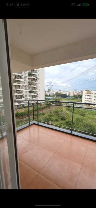2G TULA NEW 3 BHK SEMI FURNISHED FLAT 